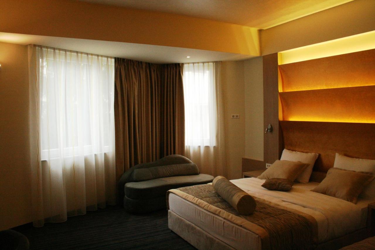 Spa Hotel Terme Іліджа Екстер'єр фото
